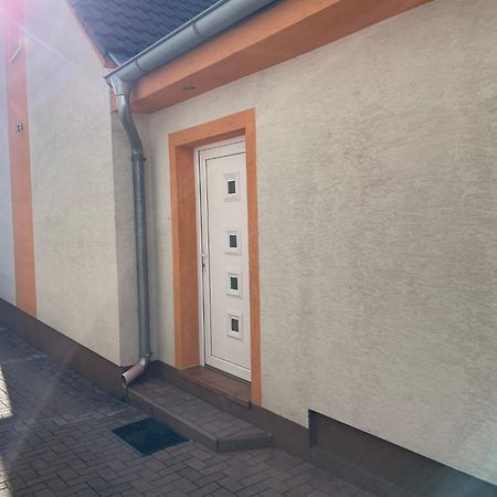 Apartman Marta Banka エクステリア 写真
