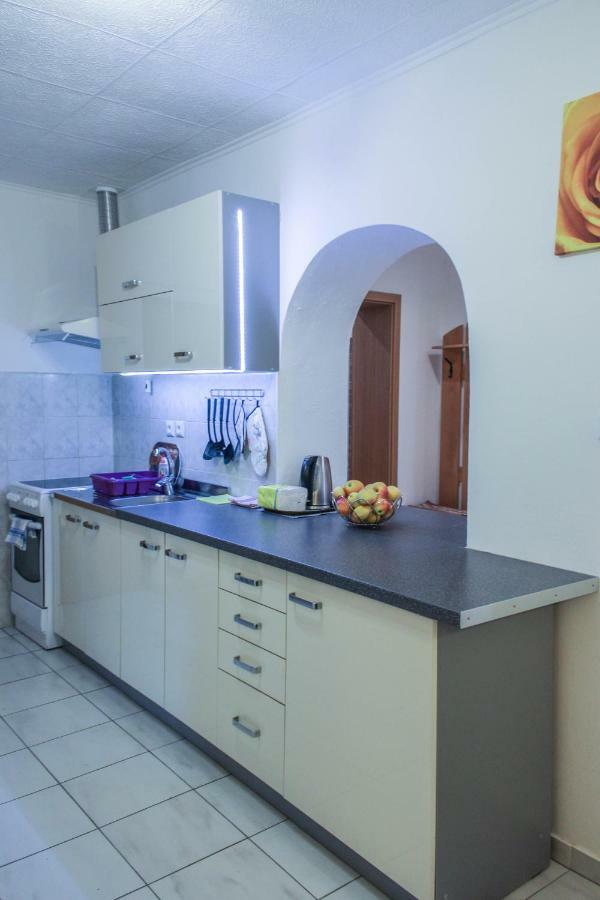 Apartman Marta Banka エクステリア 写真